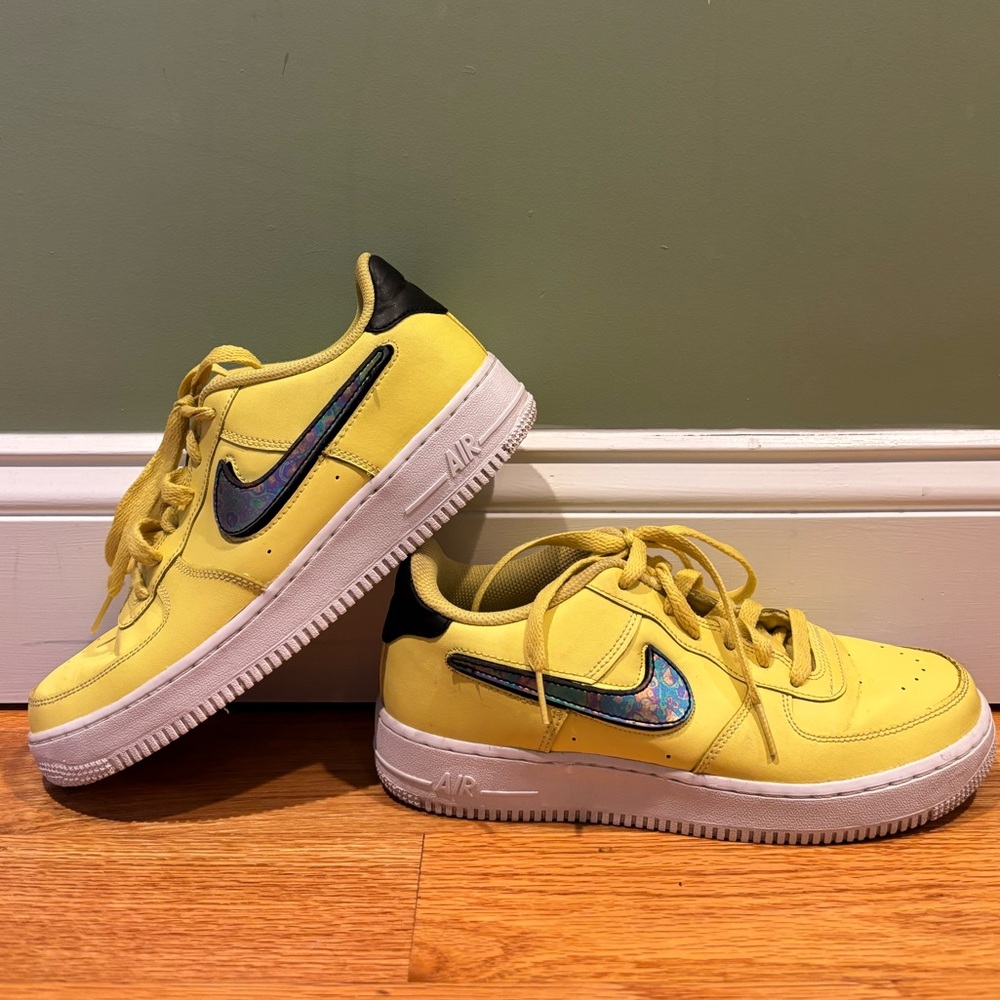 Nike Air Force 1 2007 ‘Yellow Pulse’ size 6.5